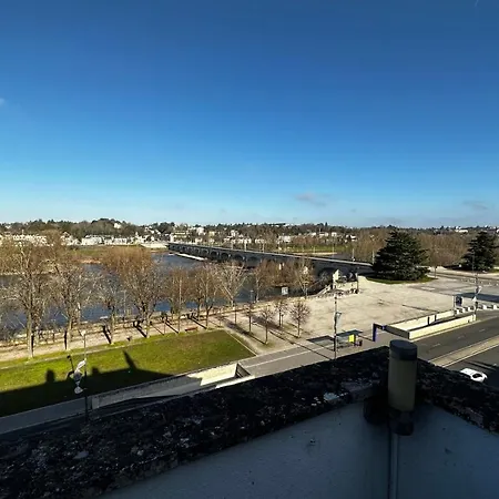 Beautiful With Terrace - Loire View